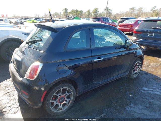 2015 FIAT 500 3C3CFFBR1FT710406 Photo 3