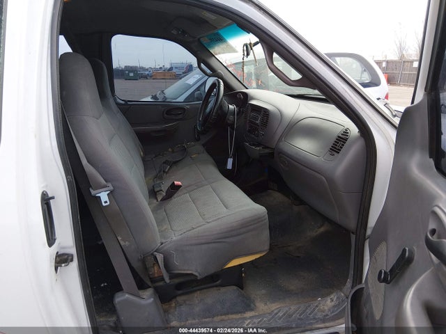 2002 Ford F-150 Lariat/xl/xlt მანქანა იყიდება აუქციონზე, vin: 1FTRX17W12NA11856, აუქციონის ნომერი: 44439574