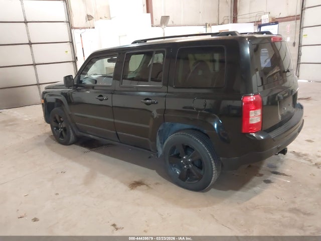 Jeep Patriot Altitude Edition 2015 1C4NJPBA7FD399671 Image 3