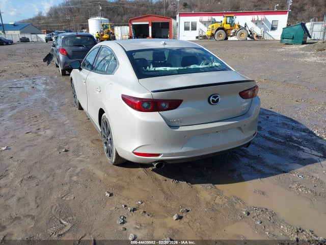 2022 MAZDA MAZDA3 3MZBPBEY2NM301711 Photo 2