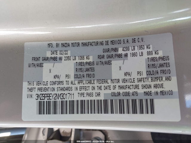 2022 MAZDA MAZDA3 3MZBPBEY2NM301711 Photo 8
