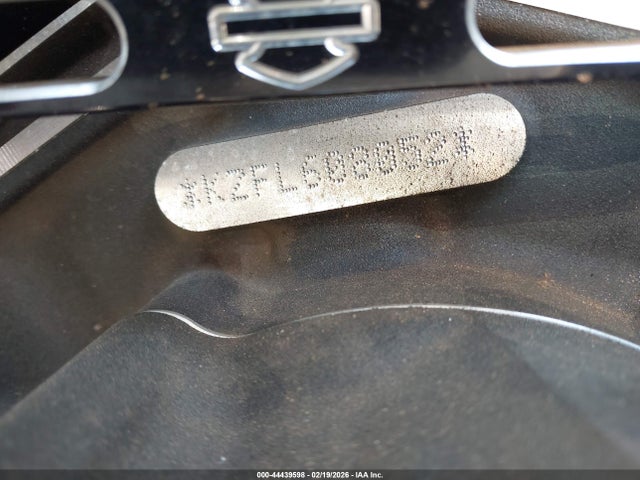 1HD1KZF18LB608052 Harley-Davidson FLTRK