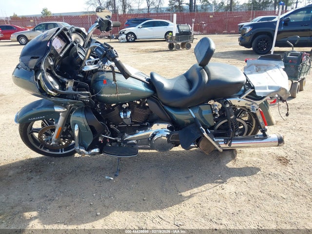 1HD1KZF18LB608052 Harley-Davidson FLTRK