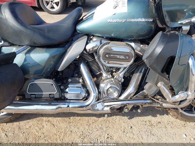 1HD1KZF18LB608052 Harley-Davidson FLTRK