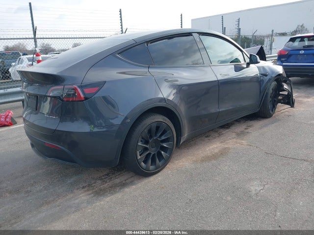 5YJYGDEE1MF259050 Tesla Model Y Long Range Dual Motor All-wheel Drive