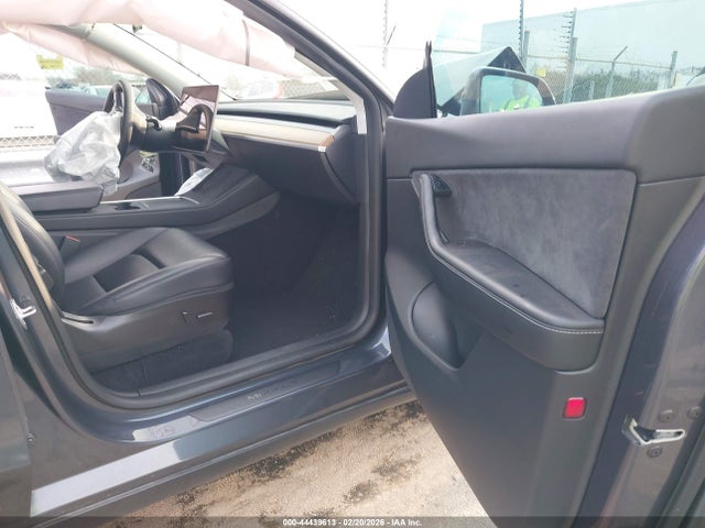 5YJYGDEE1MF259050 Tesla Model Y Long Range Dual Motor All-wheel Drive