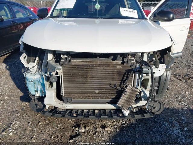 Aukcja sprzedaży 2020 Mitsubishi Outlander Es 2.4, vin: JA4AD2A31LZ014979, numer aukcji: 44439619