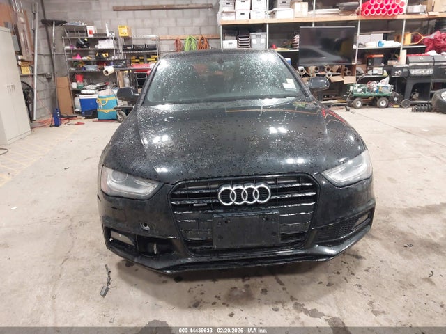 2015 Audi A4 2.0t Premium მანქანა იყიდება აუქციონზე, vin: WAUFFAFL3FN020879, აუქციონის ნომერი: 44439633