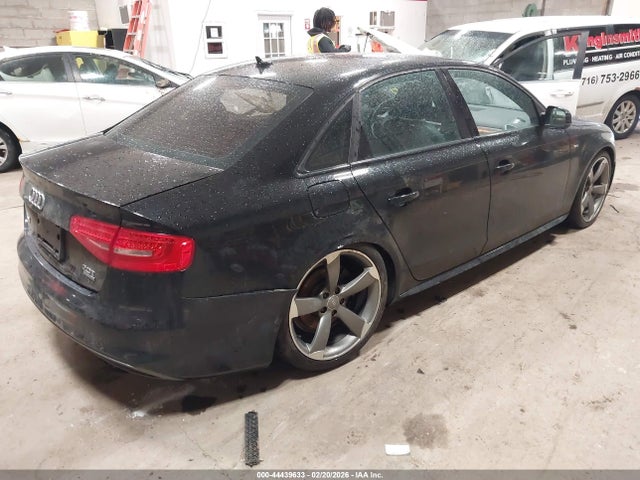 2015 Audi A4 2.0t Premium მანქანა იყიდება აუქციონზე, vin: WAUFFAFL3FN020879, აუქციონის ნომერი: 44439633