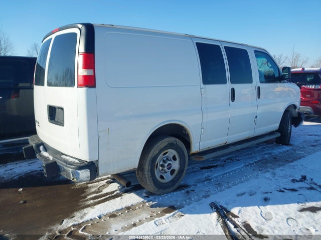 Aukcja sprzedaży 2015 Gmc 's'truck, vin: 1GTW7FCF1F1164028, numer aukcji: 44439638