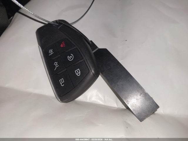 Продажа на аукционе авто 2026 Chevrolet Tahoe Lt, vin: 1GNS5NKD8TR142255, номер лота: 44439647