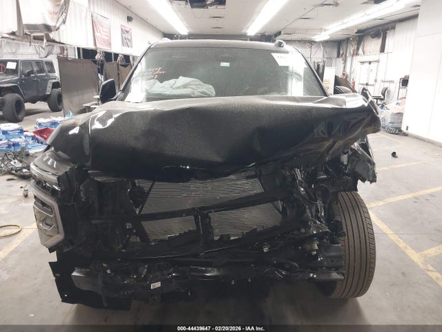 Продажа на аукционе авто 2026 Chevrolet Tahoe Lt, vin: 1GNS5NKD8TR142255, номер лота: 44439647