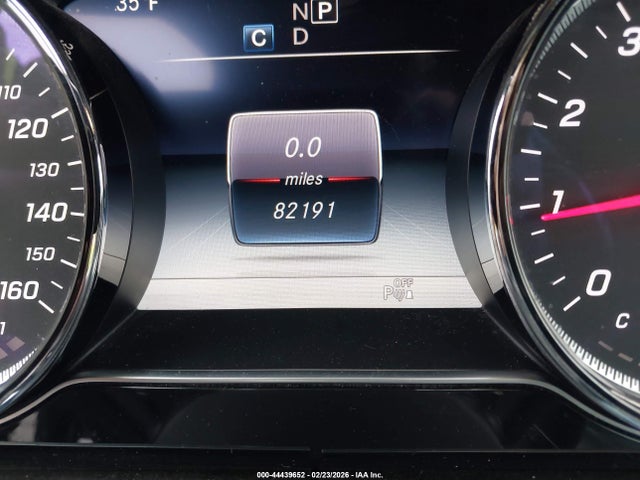 44439652 :رقم المزاد ، WDDZF4KB7JA392889 vin ، 2018 Mercedes-benz E 300 4matic مزاد بيع