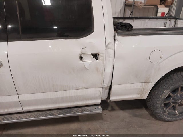 Продажа на аукционе авто 2015 Ford F-150 Xlt, vin: 1FTFW1EG7FKD21101, номер лота: 44439675