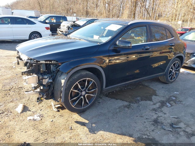 2017 MERCEDES-BENZ GLA 250 WDCTG4GB1HJ320127 Photo 1