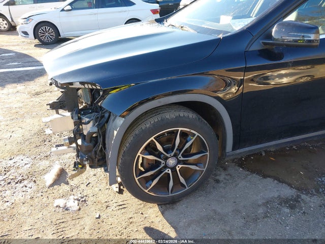 2017 MERCEDES-BENZ GLA 250 WDCTG4GB1HJ320127 Photo 5