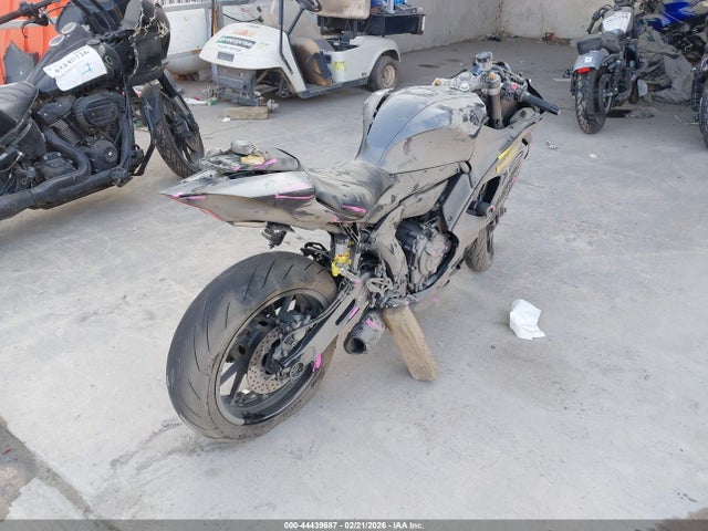 2024 YAMAHA YZFR7 JYARM38E9RA014057 Photo 3
