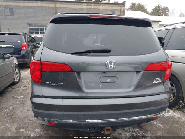 Honda Pilot Touring 2017 5FNYF6H97HB045280 Image 16