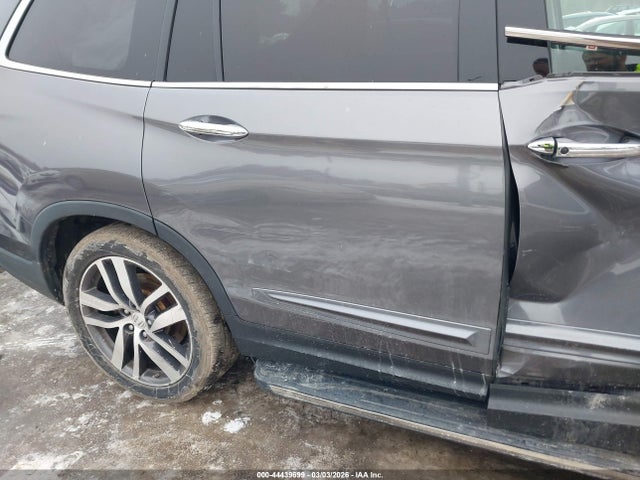 Honda Pilot Touring 2017 5FNYF6H97HB045280 Image 19