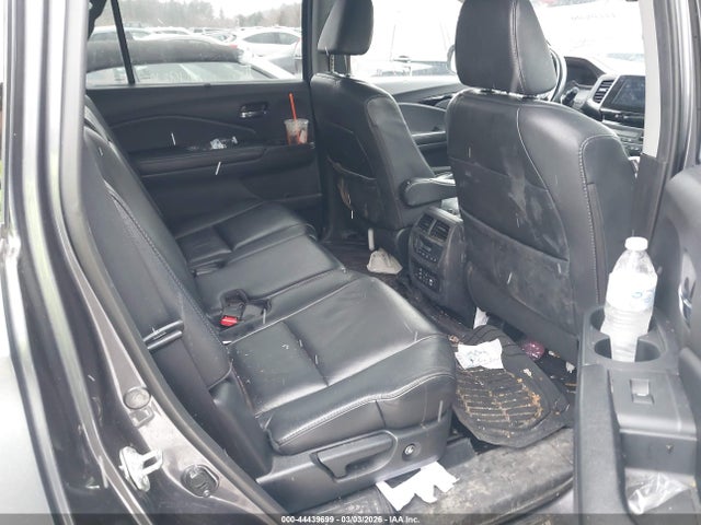 Honda Pilot Touring 2017 5FNYF6H97HB045280 Image 8
