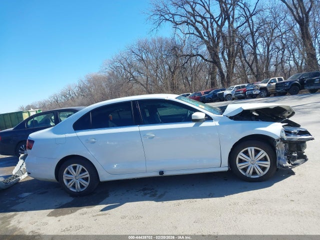 44439702 :رقم المزاد ، 3VW2B7AJXHM218178 vin ، 2017 Volkswagen Jetta 1.4t S مزاد بيع