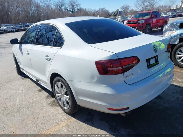 2017 VOLKSWAGEN JETTA 3VW2B7AJXHM218178 Photo 2
