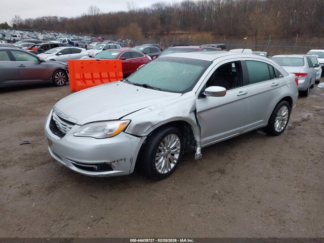 44439727 :رقم المزاد ، 1C3BC2FB1BN600914 vin ، 2011 Chrysler 200 Limited مزاد بيع