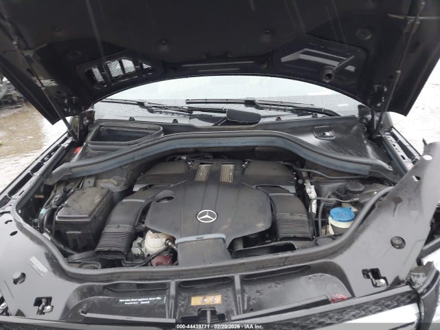 4JGDF6EE0HA908327 Mercedes-Benz Gls 450 4matic