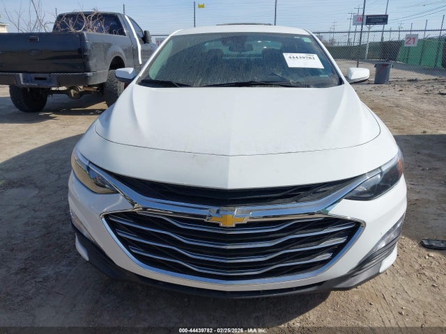 1G1ZD5ST3PF179036 Chevrolet Malibu Fwd 1lt