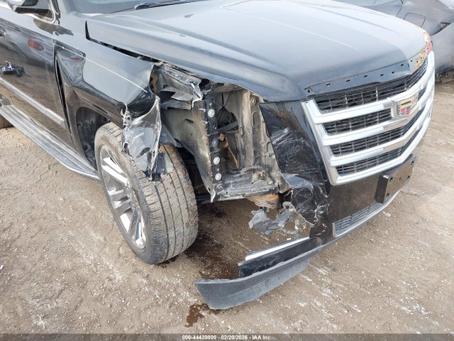Продаж на аукціоні авто 2016 Cadillac Escalade Luxury Collection, vin: 1GYS3BKJ0GR117661, номер лоту: 44439800