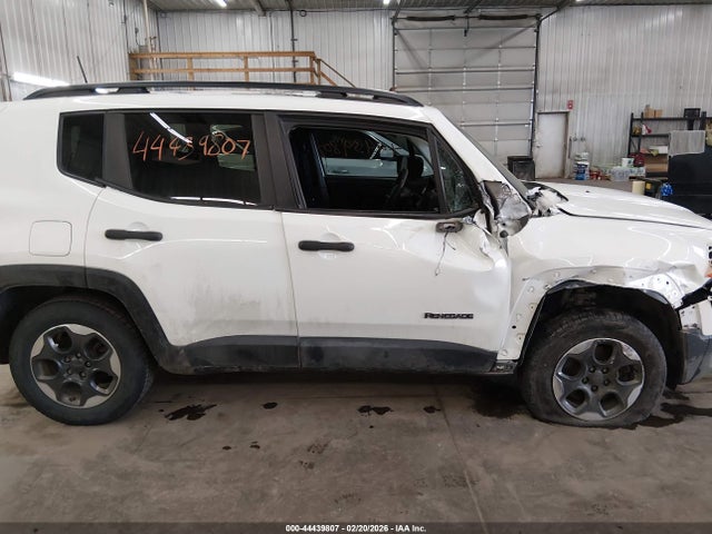 Продаж на аукціоні авто 2018 Jeep Renegade Sport 4x4, vin: ZACCJBAB2JPH69021, номер лоту: 44439807