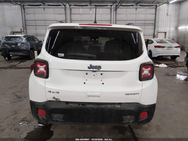 Продаж на аукціоні авто 2018 Jeep Renegade Sport 4x4, vin: ZACCJBAB2JPH69021, номер лоту: 44439807