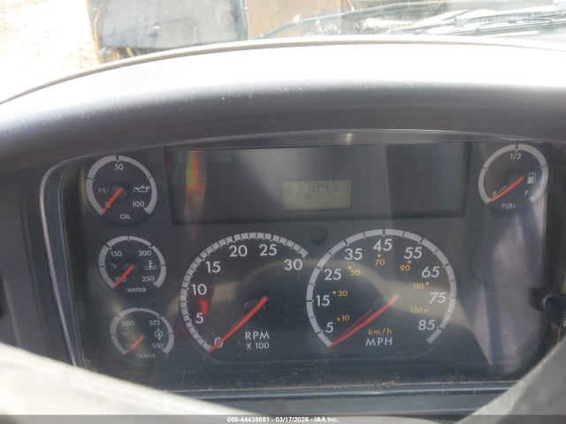 44439861 :رقم المزاد ، 4UZABPCTX7CX54850 vin ، 2007 Freightliner Chassis B2b مزاد بيع