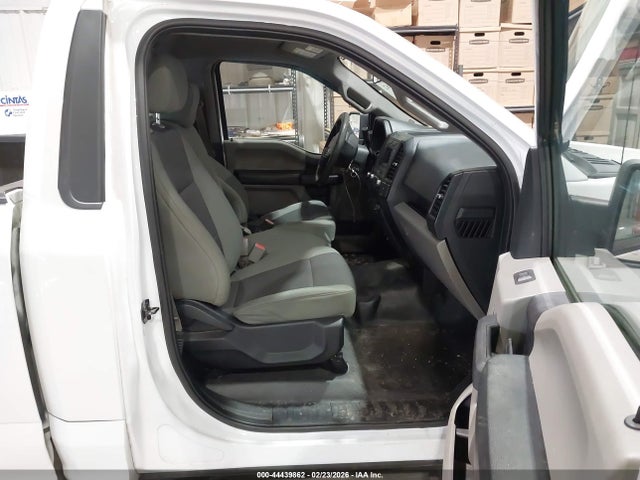 Продаж на аукціоні авто 2016 Ford F-150 Xl, vin: 1FTMF1E80GKD92268, номер лоту: 44439862
