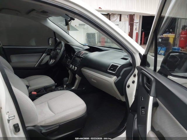 Subaru Forester 2.5i 2017 JF2SJAAC7HH411463 Image 5