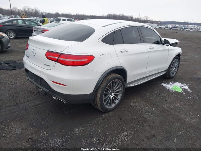 2018 MERCEDES-BENZ GLC 300 COUPE WDC0J4KB0JF470637 Photo 3