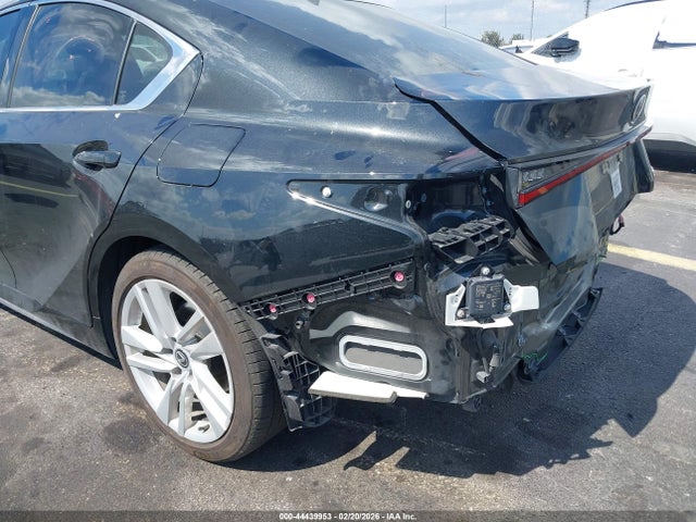 2024 Lexus Is 300 მანქანა იყიდება აუქციონზე, vin: JTHCA1D20R5132721, აუქციონის ნომერი: 44439953