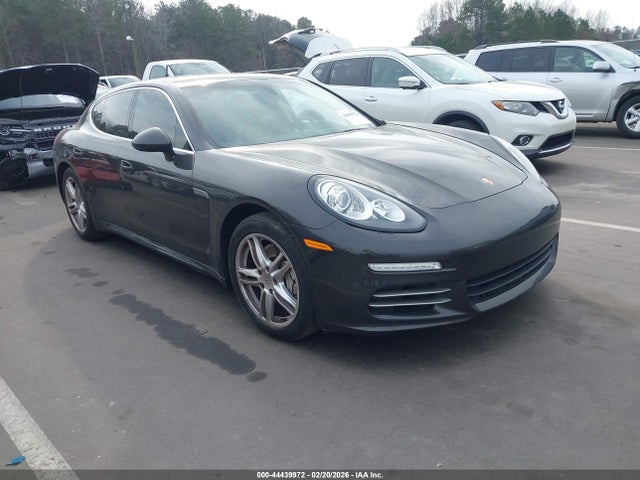 2016 PORSCHE PANAMERA WP0AB2A74GL050009