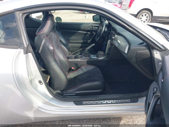44440004 :رقم المزاد ، JF1ZCAC1XD2610819 vin ، 2013 Subaru Brz Limited مزاد بيع