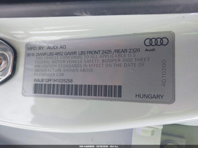 2017 AUDI S3 WAUB1GFF1H1025258 Photo 8