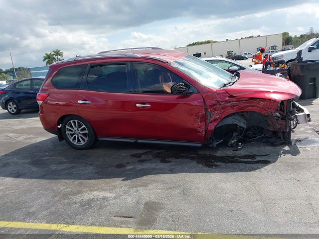 Продажа на аукционе авто 2015 Nissan Pathfinder Sv, vin: 5N1AR2MN2FC704926, номер лота: 44440009