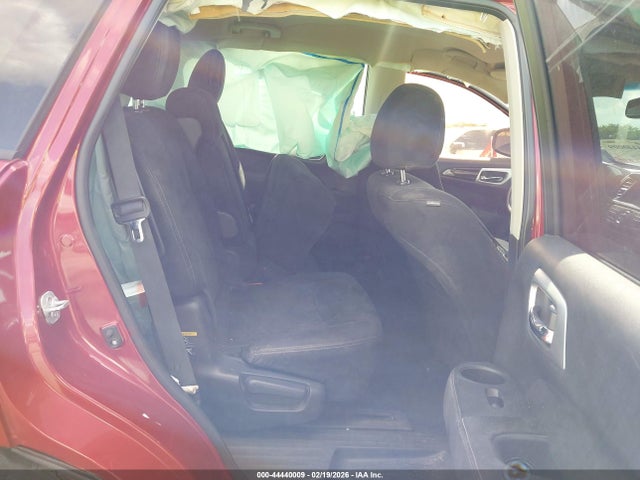 Продажа на аукционе авто 2015 Nissan Pathfinder Sv, vin: 5N1AR2MN2FC704926, номер лота: 44440009