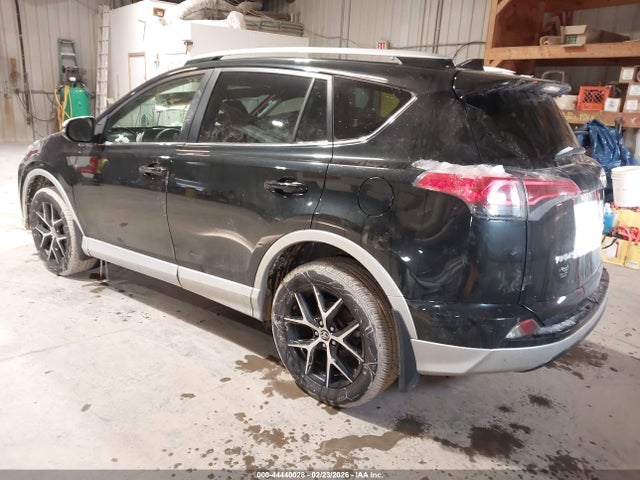 2016 TOYOTA RAV4 JTMJFREV0GJ070534 Photo 2