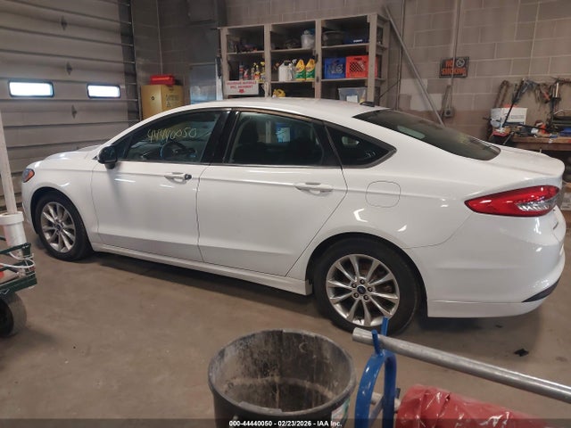 Aukcja sprzedaży 2017 Ford Fusion Se, vin: 3FA6P0H75HR117792, numer aukcji: 44440050