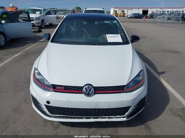 2016 Volkswagen Golf Gti Se W/performance Package 4-door მანქანა იყიდება აუქციონზე, vin: 3VW547AU0GM052009, აუქციონის ნომერი: 44440075