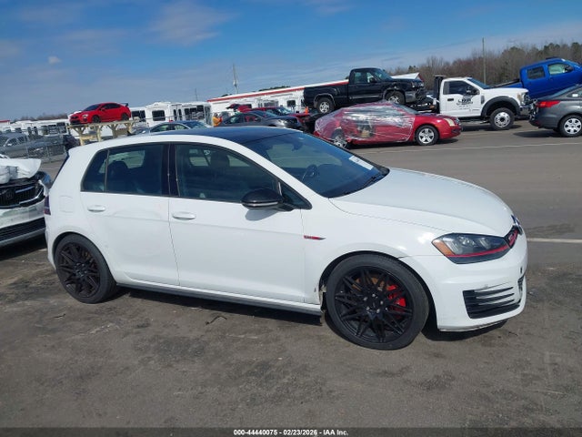 2016 Volkswagen Golf Gti Se W/performance Package 4-door მანქანა იყიდება აუქციონზე, vin: 3VW547AU0GM052009, აუქციონის ნომერი: 44440075