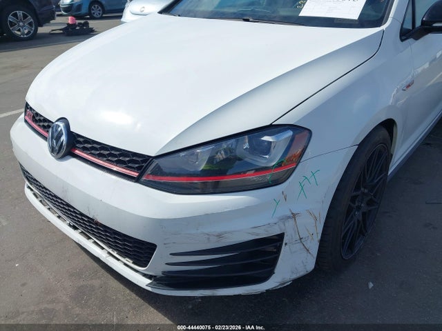 2016 Volkswagen Golf Gti Se W/performance Package 4-door მანქანა იყიდება აუქციონზე, vin: 3VW547AU0GM052009, აუქციონის ნომერი: 44440075