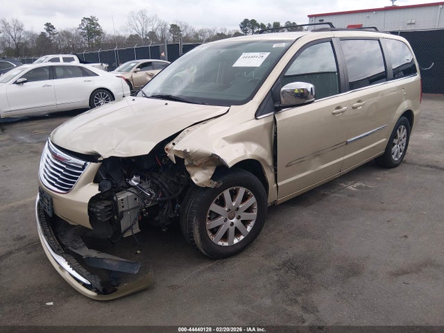 44440128 :رقم المزاد ، 2A4RR8DG2BR761182 vin ، 2011 Chrysler Town & Country Touring-l مزاد بيع