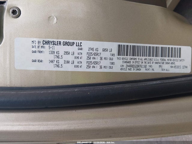 44440128 :رقم المزاد ، 2A4RR8DG2BR761182 vin ، 2011 Chrysler Town & Country Touring-l مزاد بيع