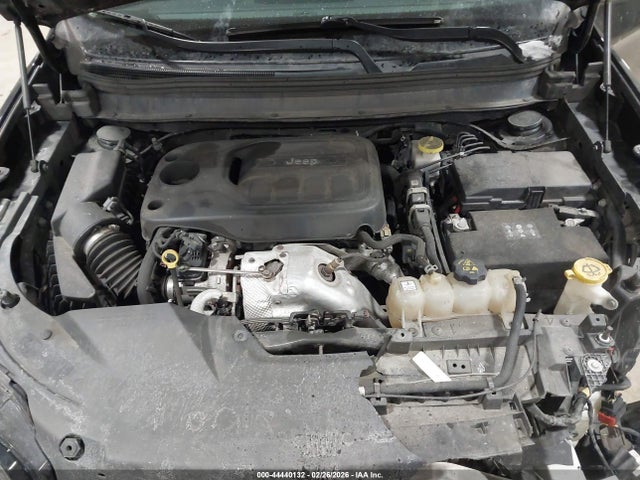 Продажа на аукционе авто 2019 Jeep Cherokee Limited 4x4, vin: 1C4PJMDN1KD117509, номер лота: 44440132